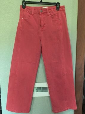 Women’s High-Rise Straight Leg Cropped Jeans in Coral